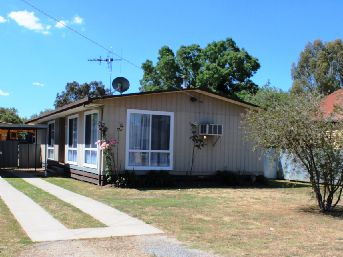 14 Kent Street, Benalla