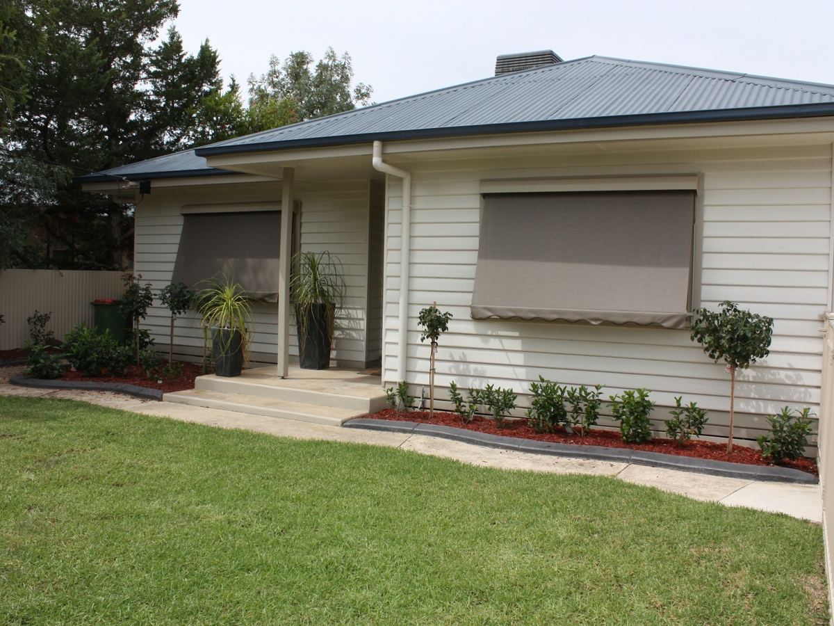 9 Tomkins Parade, Benalla