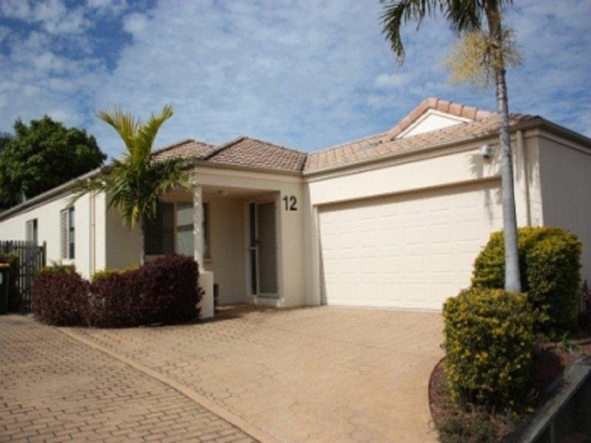 12 / 40 ARCADIA, Eight Mile Plains