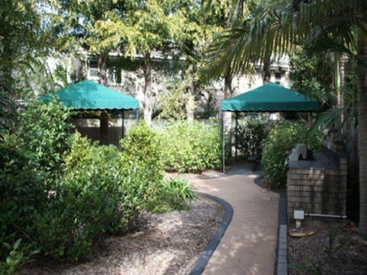 16 ARCADIA ST, Eight Mile Plains