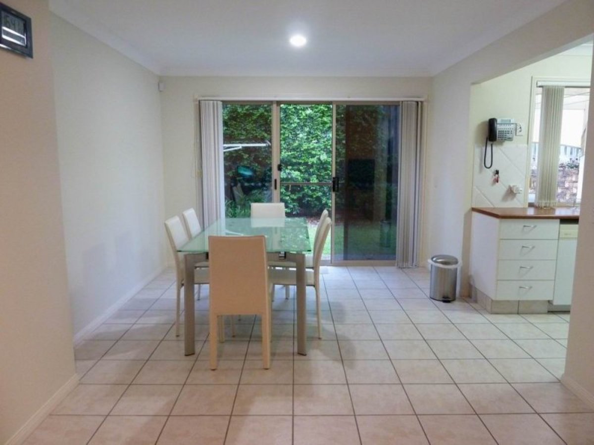 60 / 5 Arkose St, Eight Mile Plains