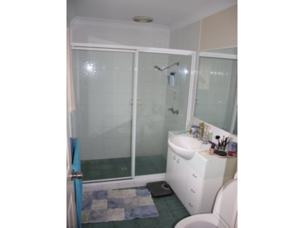 49 56 Coora St, Wishart