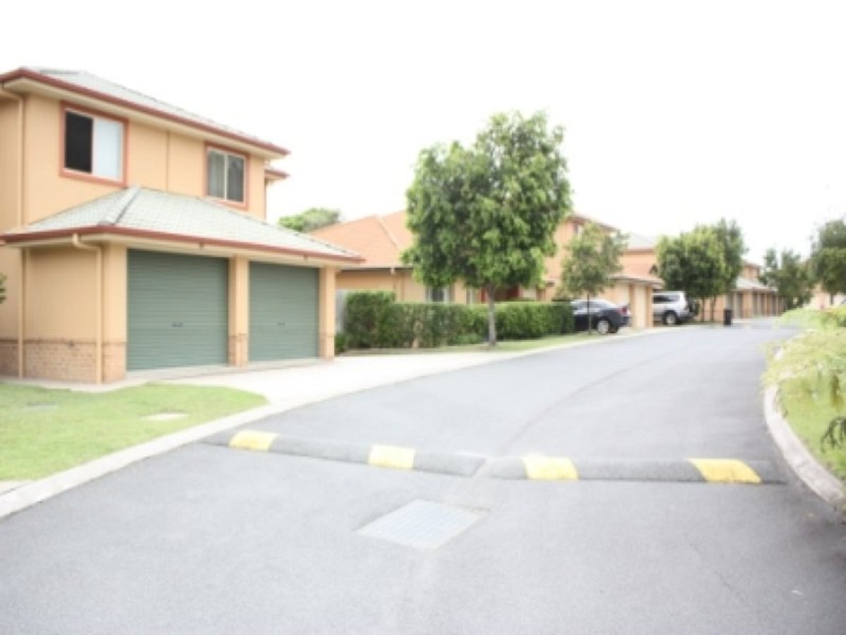 49 56 Coora St, Wishart