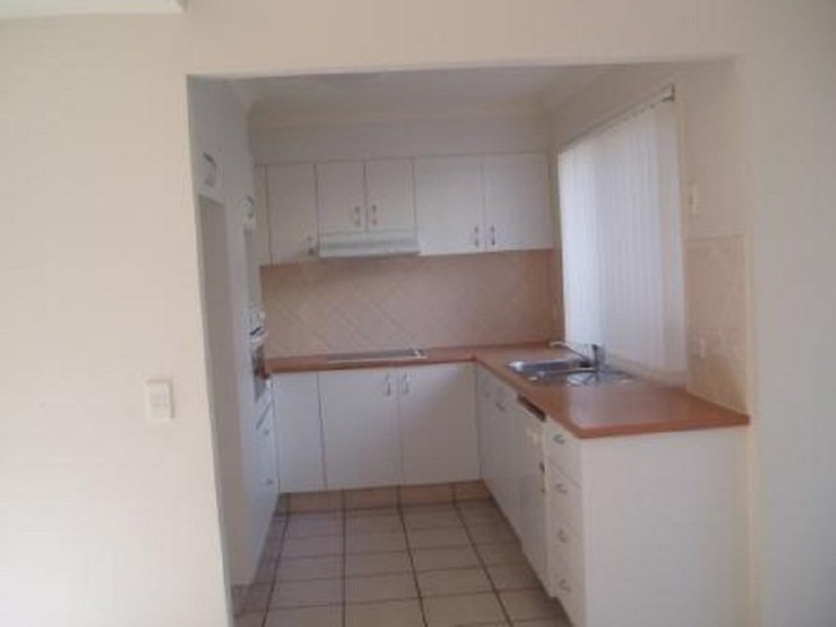 5 Arkose St, Eight Mile Plains