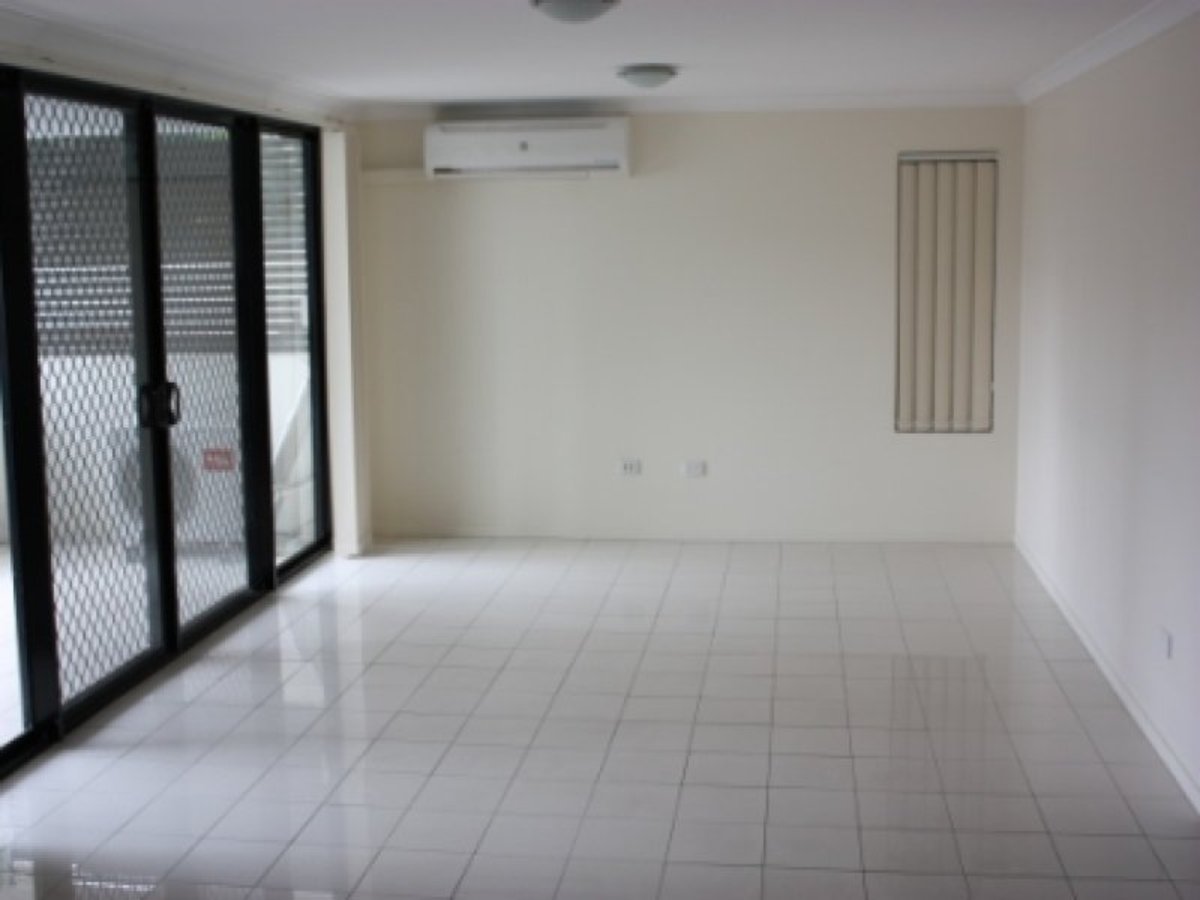 10 / 8 Catherine St, Woolloongabba