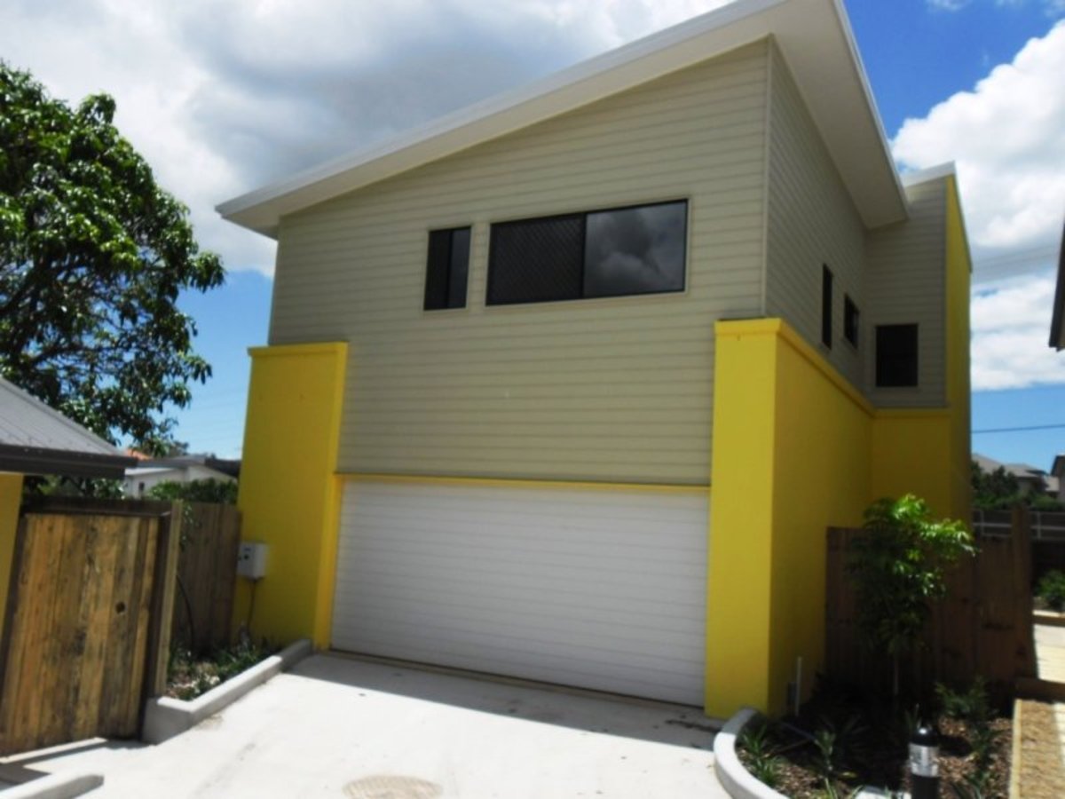 9 / 16 Hartigan Close, Belmont