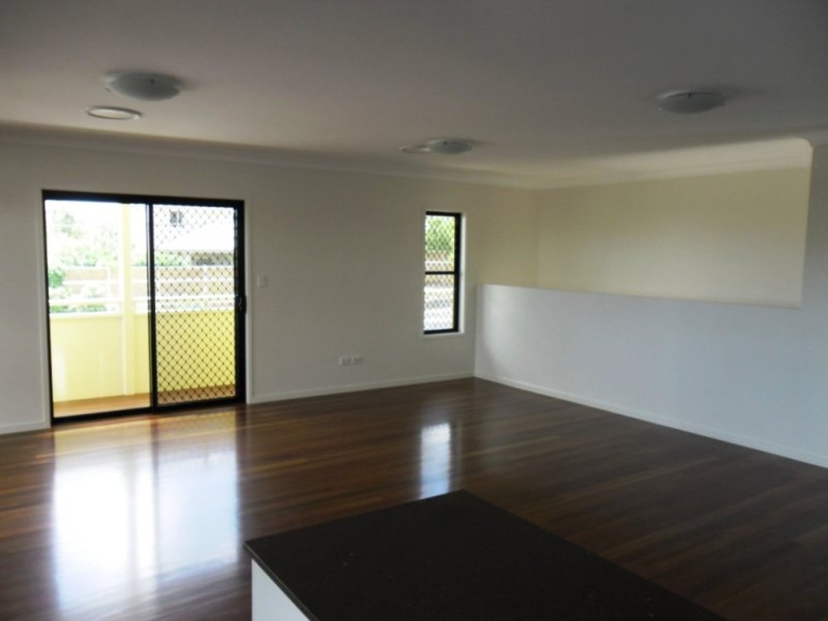 9 / 16 Hartigan Close, Belmont