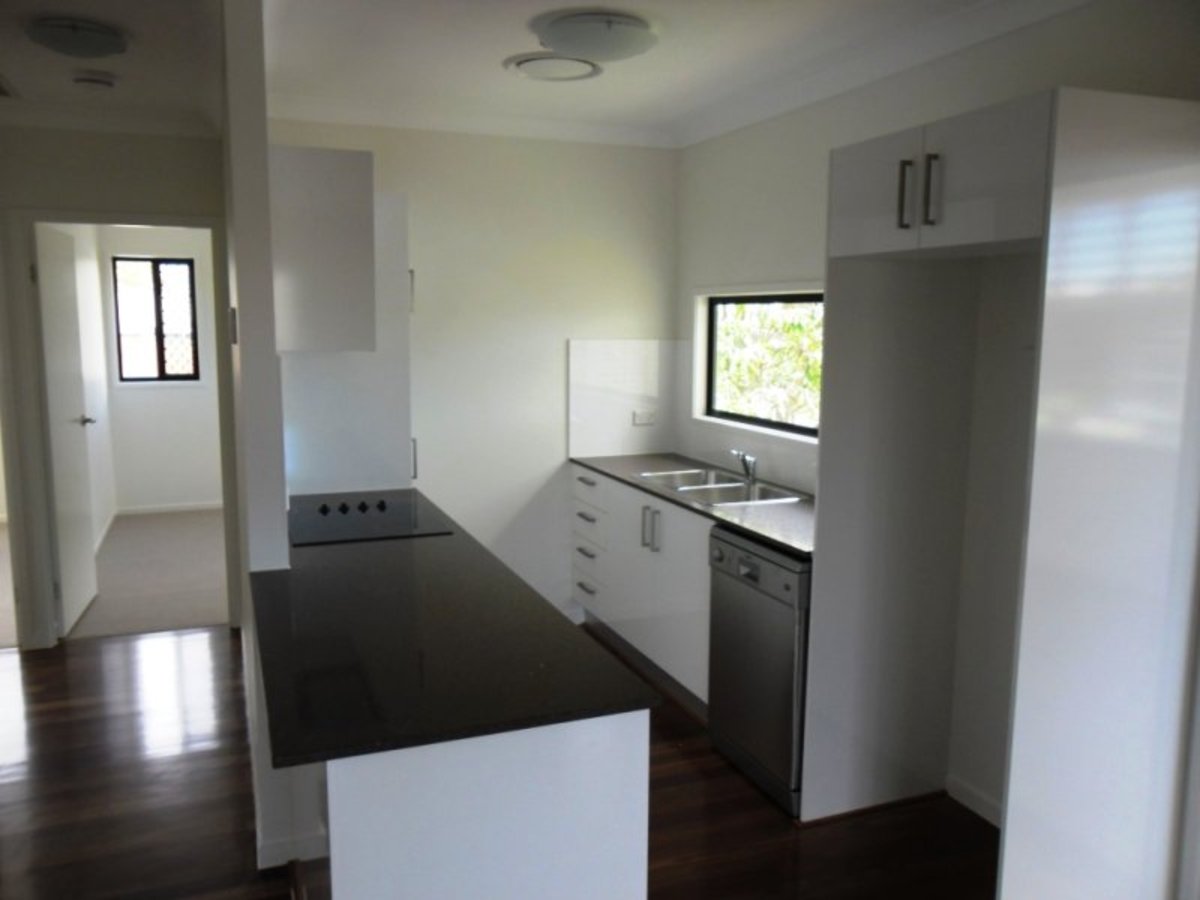 9 / 16 Hartigan Close, Belmont