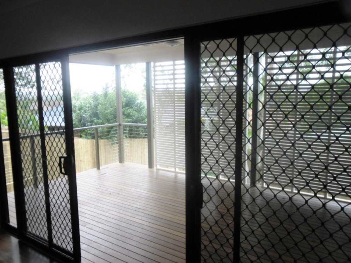 8 / 16 hARTIGAN cLOSE, Belmont