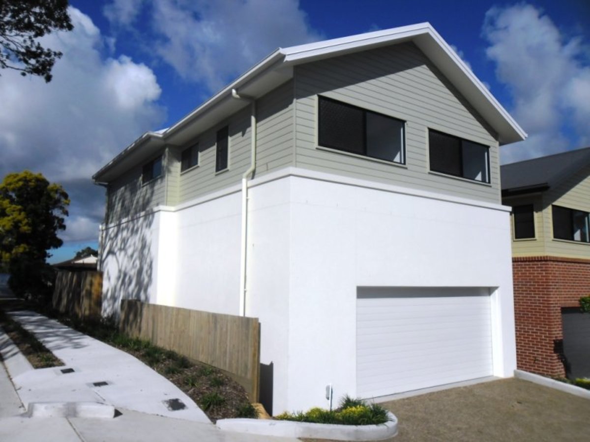 1 / 16 Hartigan Close, Belmont