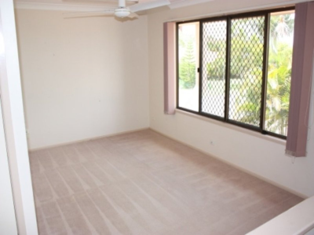 1 Mooloo Crt , Shailer Park