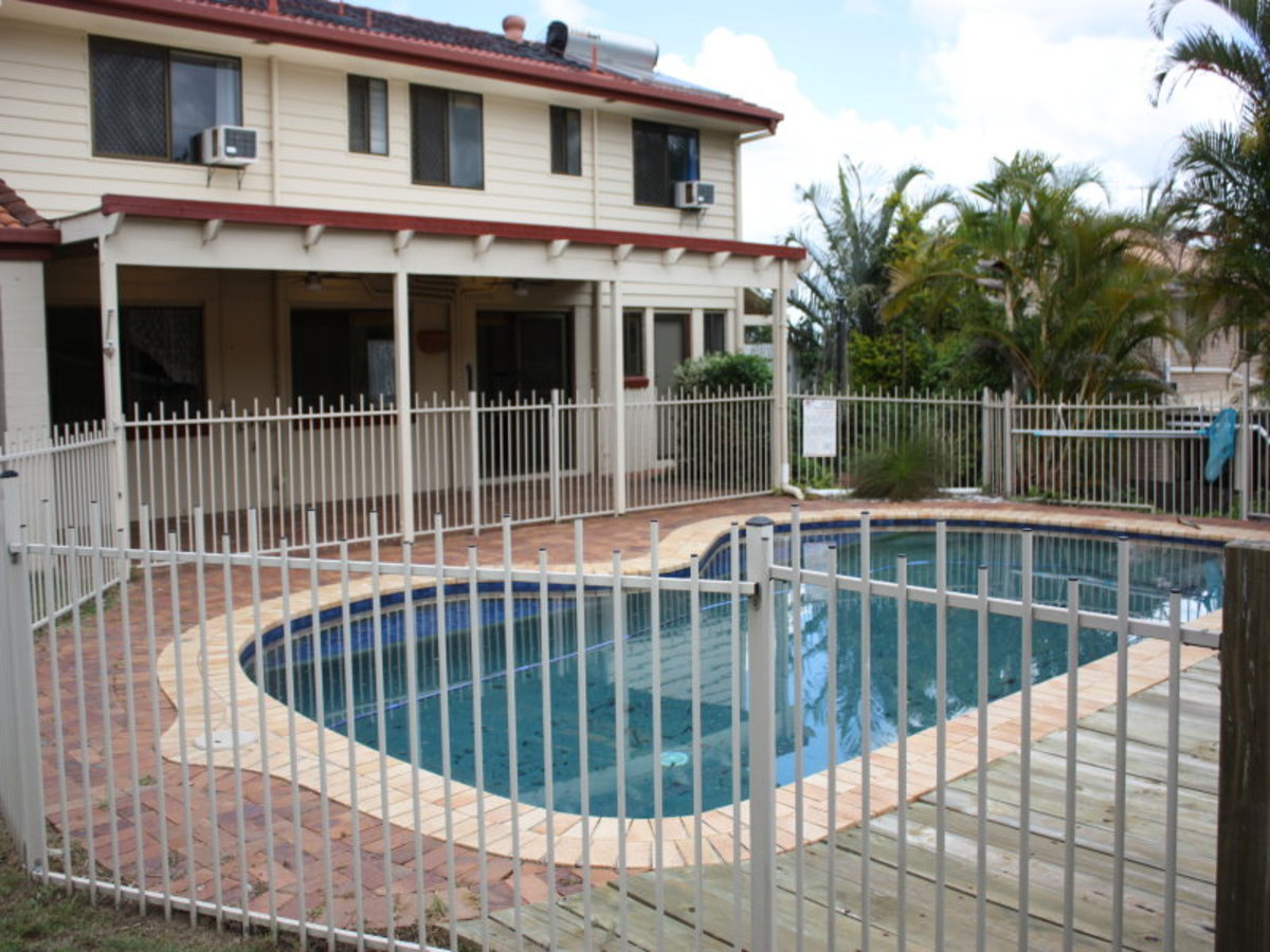 1 Mooloo Crt , Shailer Park