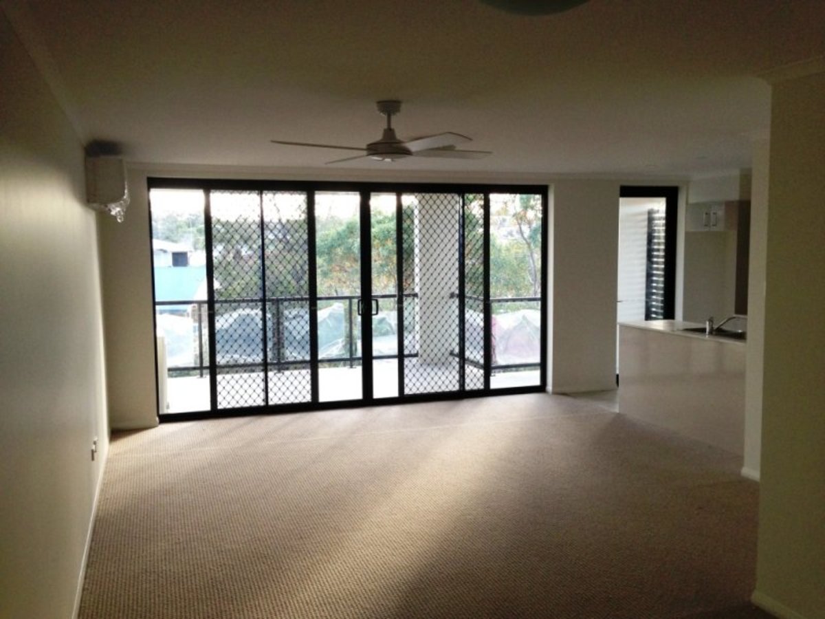 2 / 20 Flavelle St , Carina
