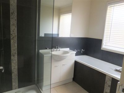 21 Ferguson Road, Shepparton