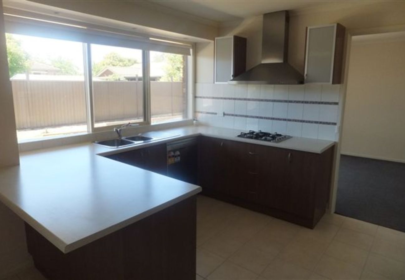 21 Ferguson Road, Shepparton