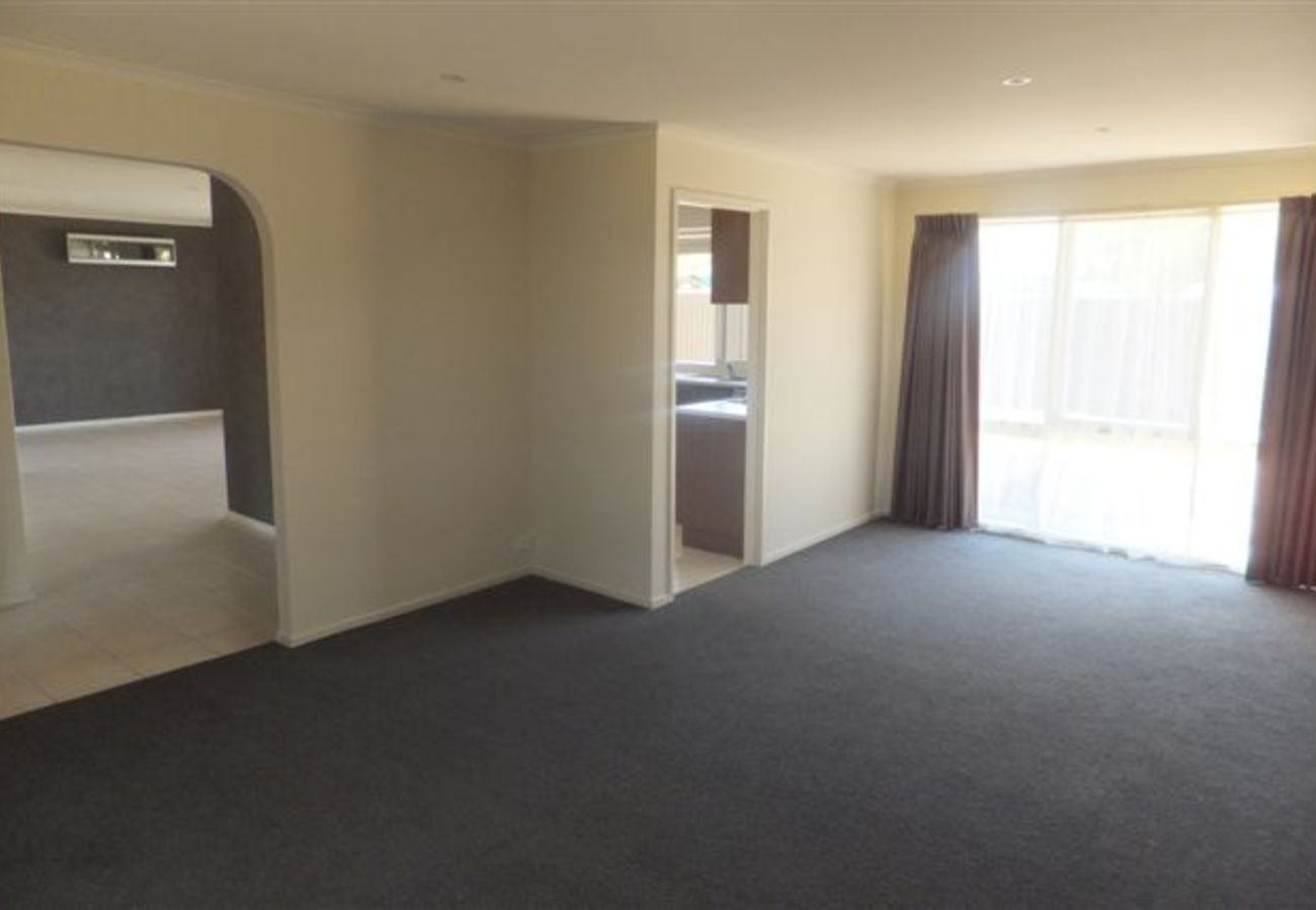 21 Ferguson Road, Shepparton