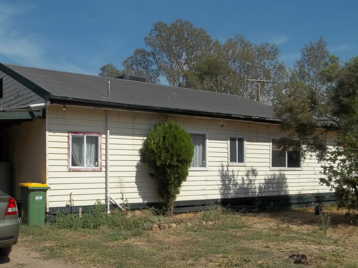 10 Railway Street, Baddaginnie
