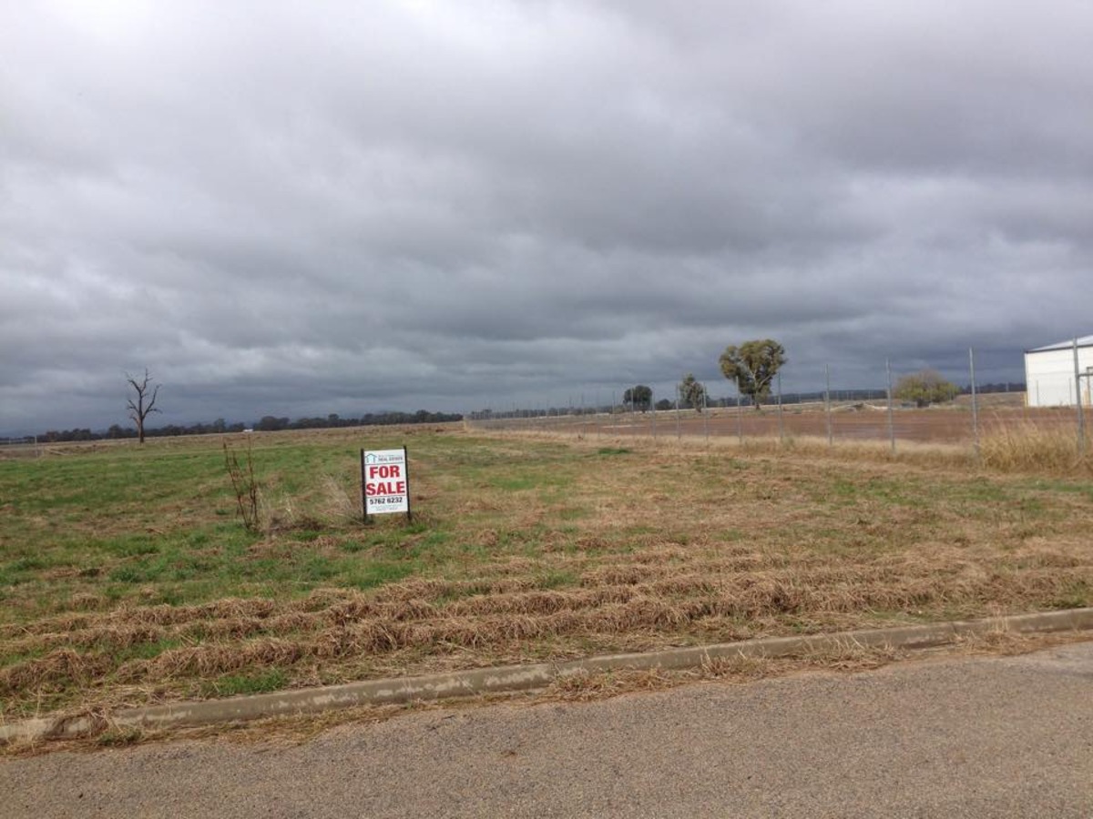 22 Irwin Road, Benalla