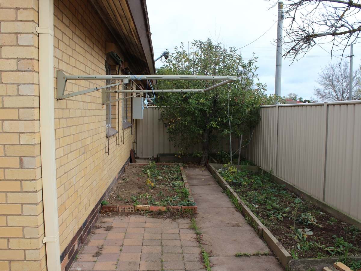 2 / 2A Stewart Street, Benalla