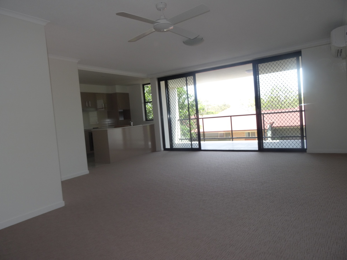 2 / 20 Flavelle st, Carina