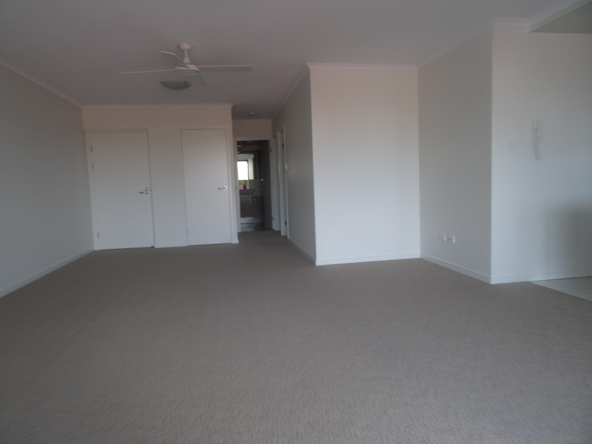2 / 20 Flavelle st, Carina