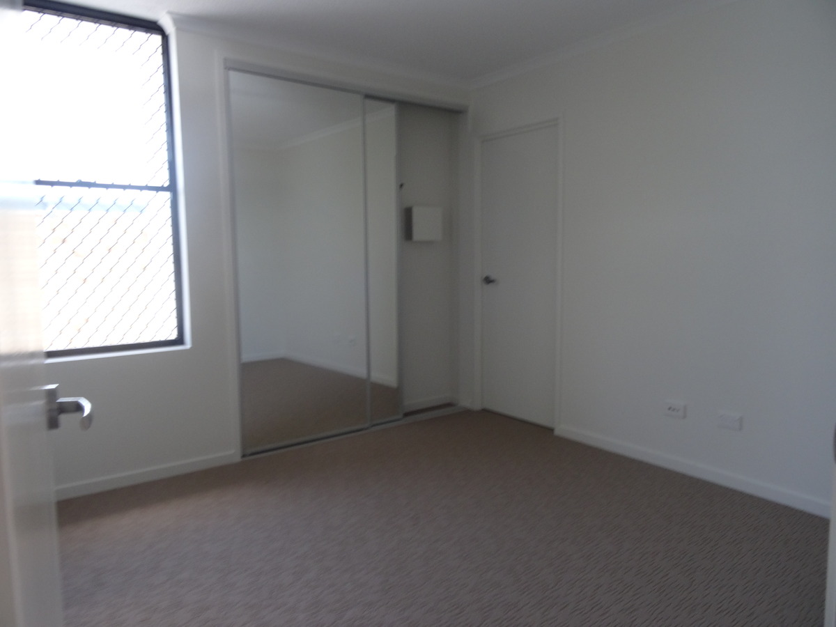 2 / 20 Flavelle st, Carina