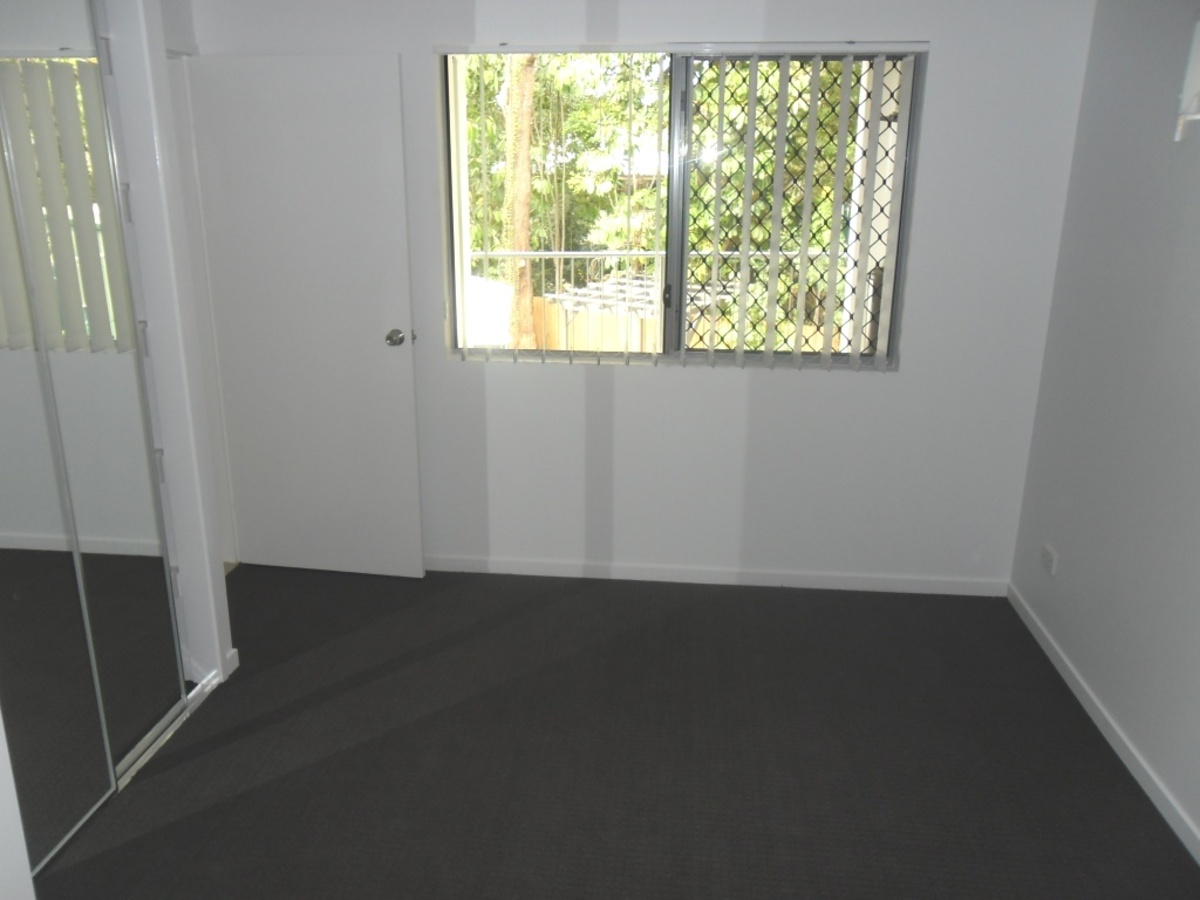 40 Shire Rd, Mount Gravatt East