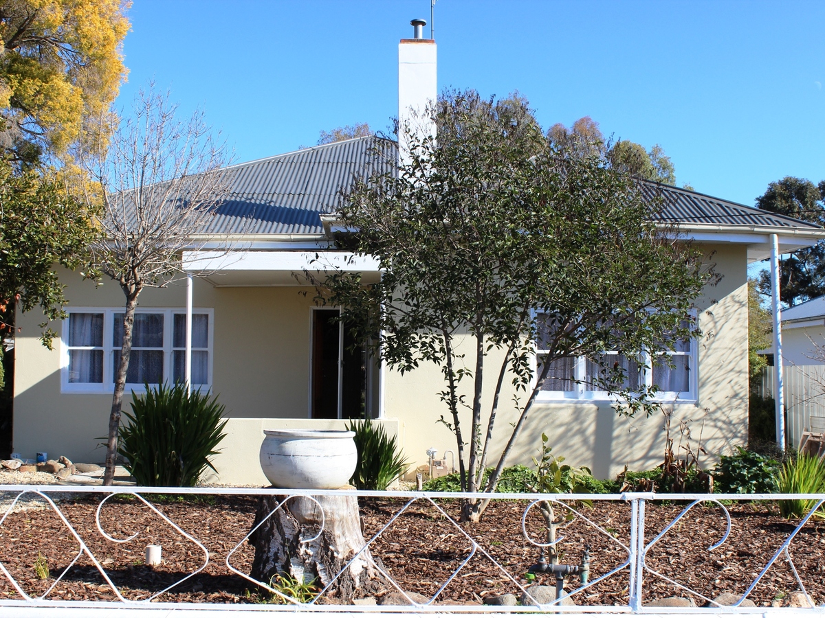 18 Mary Street, Benalla