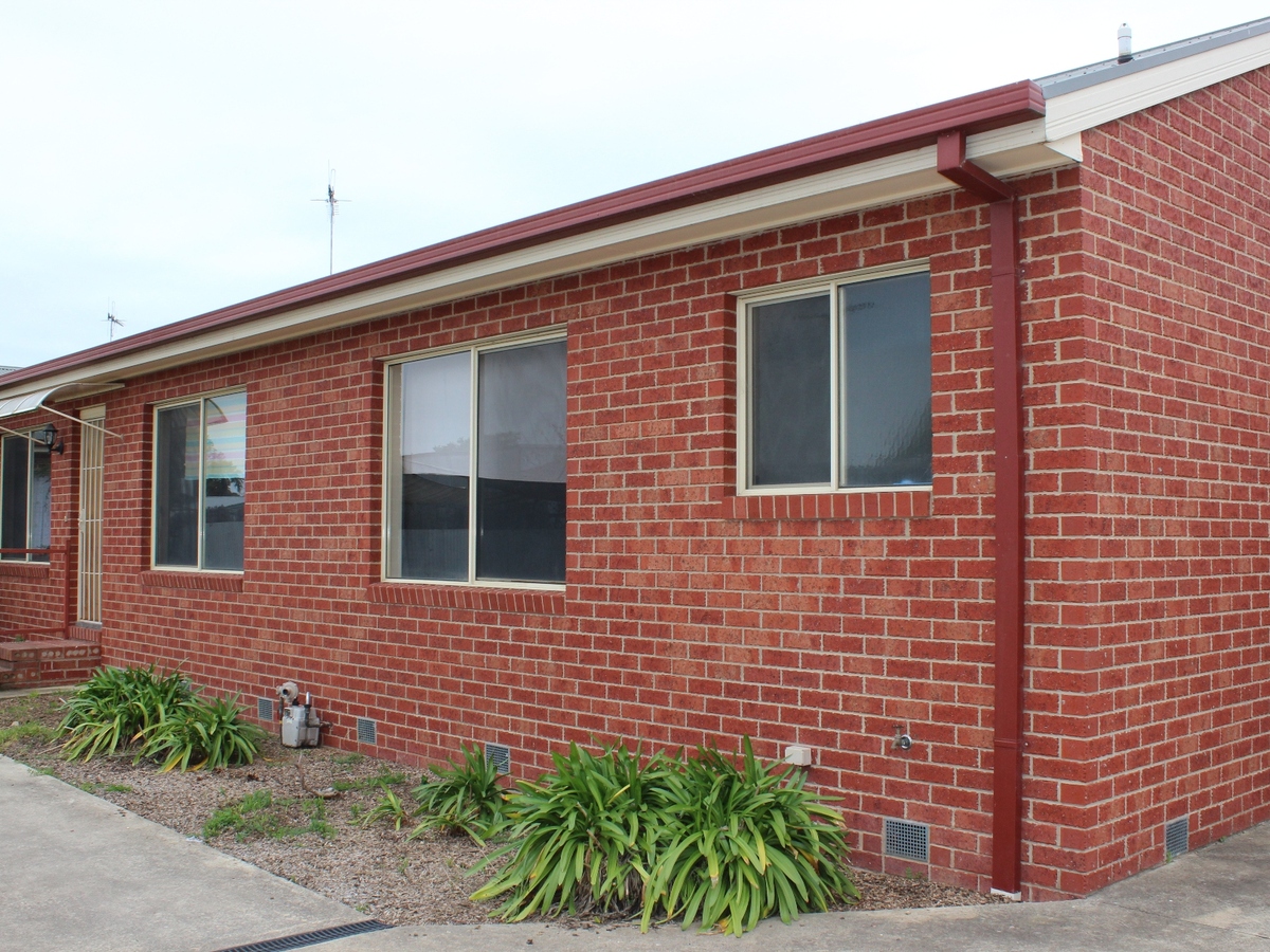 2 / 17 Witt Street, Benalla