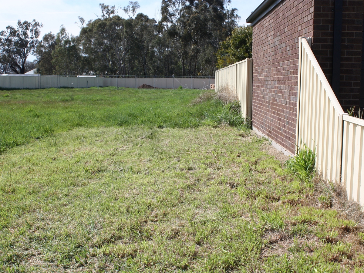 6 The Culdesac, Benalla