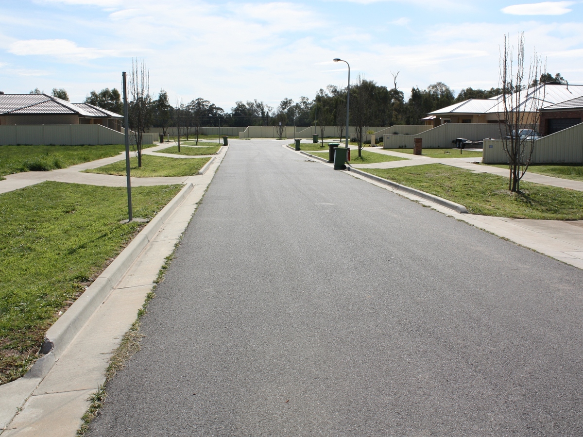 6 The Culdesac, Benalla