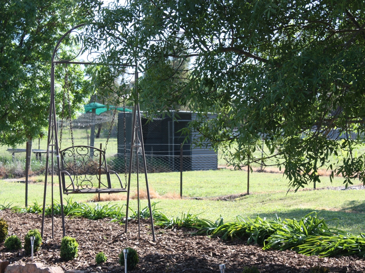 18 Farnley Road, Goorambat
