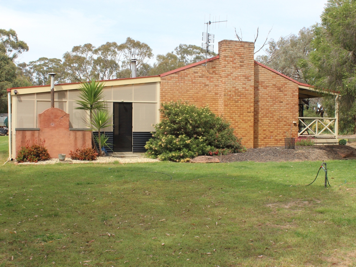 15 Depot Road, Baddaginnie