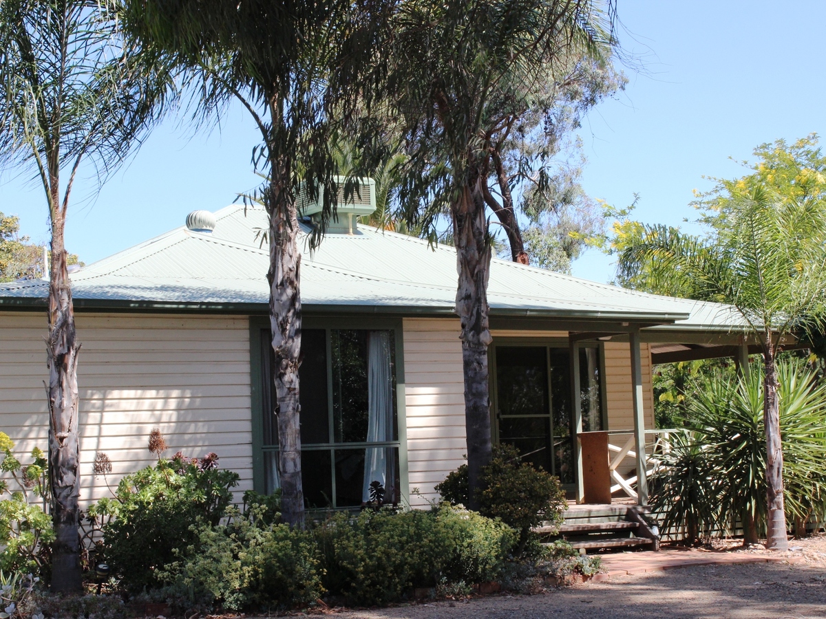 514 Oliver Road, St James