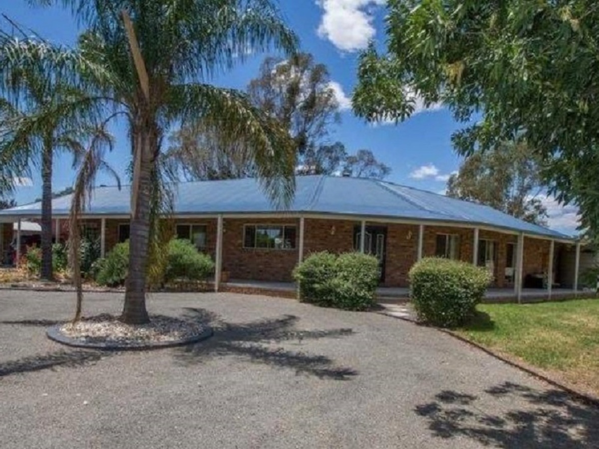 13 Shawbrook Avenue, Benalla