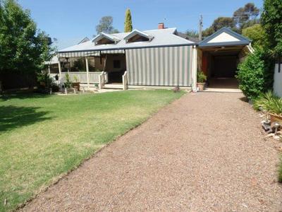 70 Hawdon Street, Shepparton