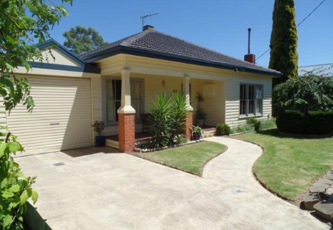 70 Hawdon Street, Shepparton