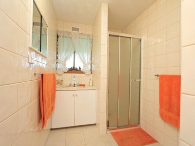 39 Dairy Flat Road, Heathcote