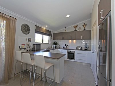 12 Horsburgh Court, Heathcote
