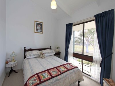 16 Moorabbee Road, Heathcote