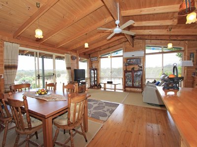 58 Field Road, Heathcote