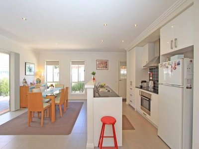 2 / 193 High Street, Heathcote