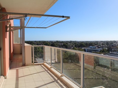 806 / 17 Esplanade, Ashfield