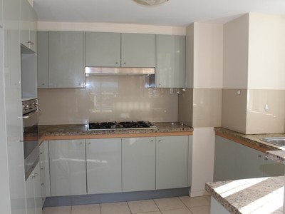 806 / 17 Esplanade, Ashfield
