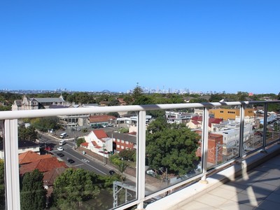 806 / 17 Esplanade, Ashfield