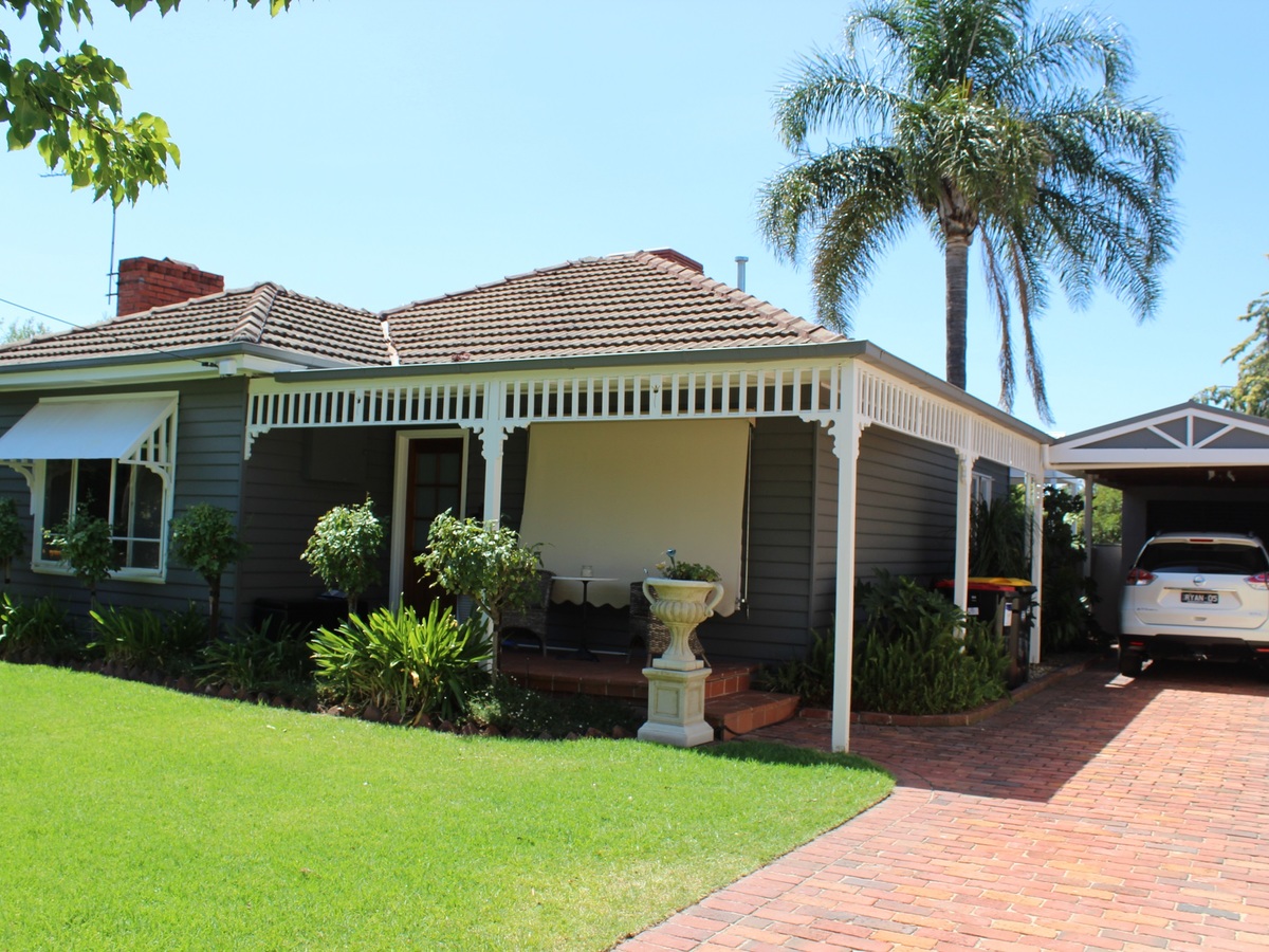 39 Clarke Street, Benalla