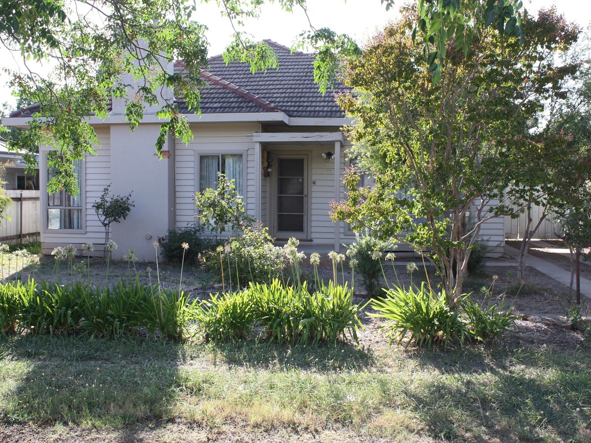 11 Tomkins Parade, Benalla
