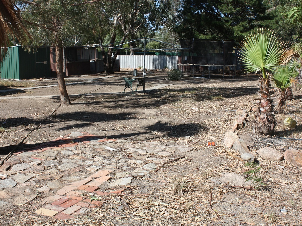 13 Shiffner Street, Violet Town