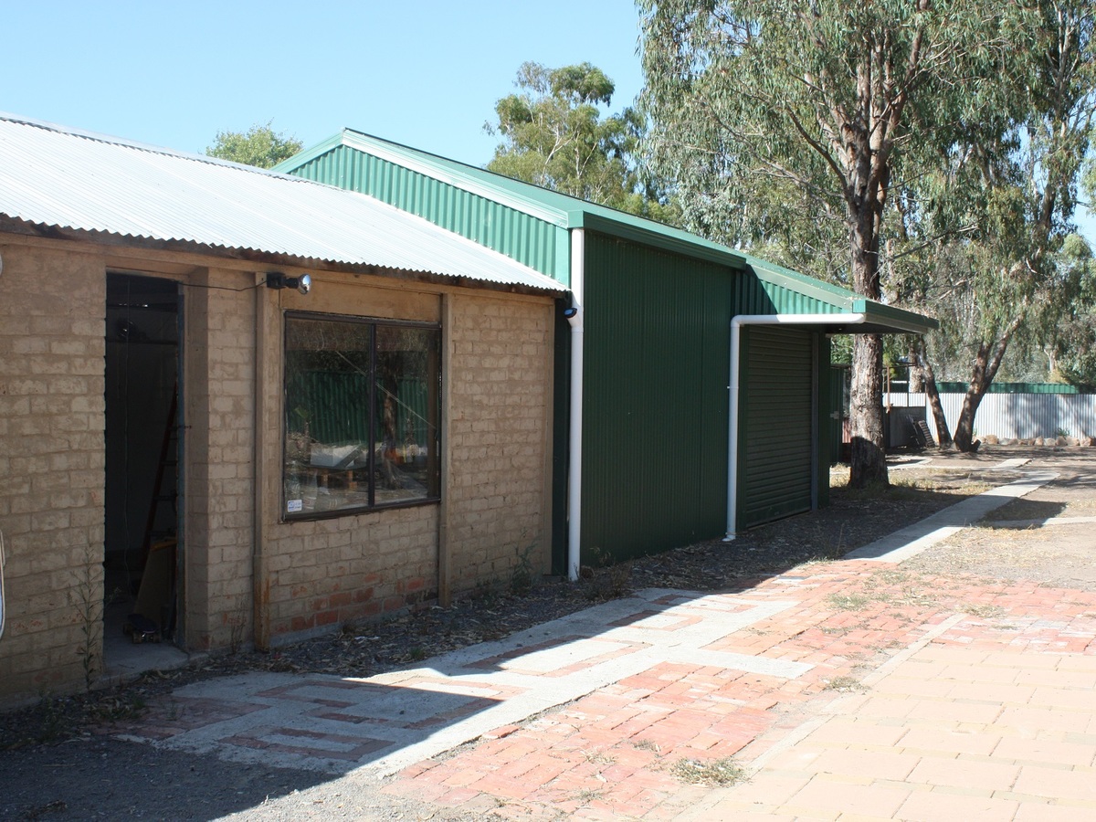 13 Shiffner Street, Violet Town