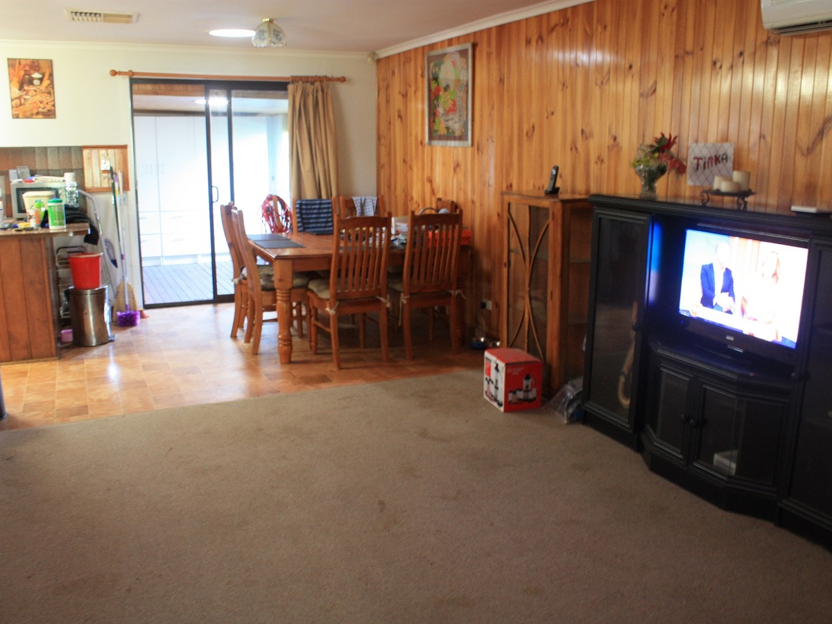 13 Shiffner Street, Violet Town